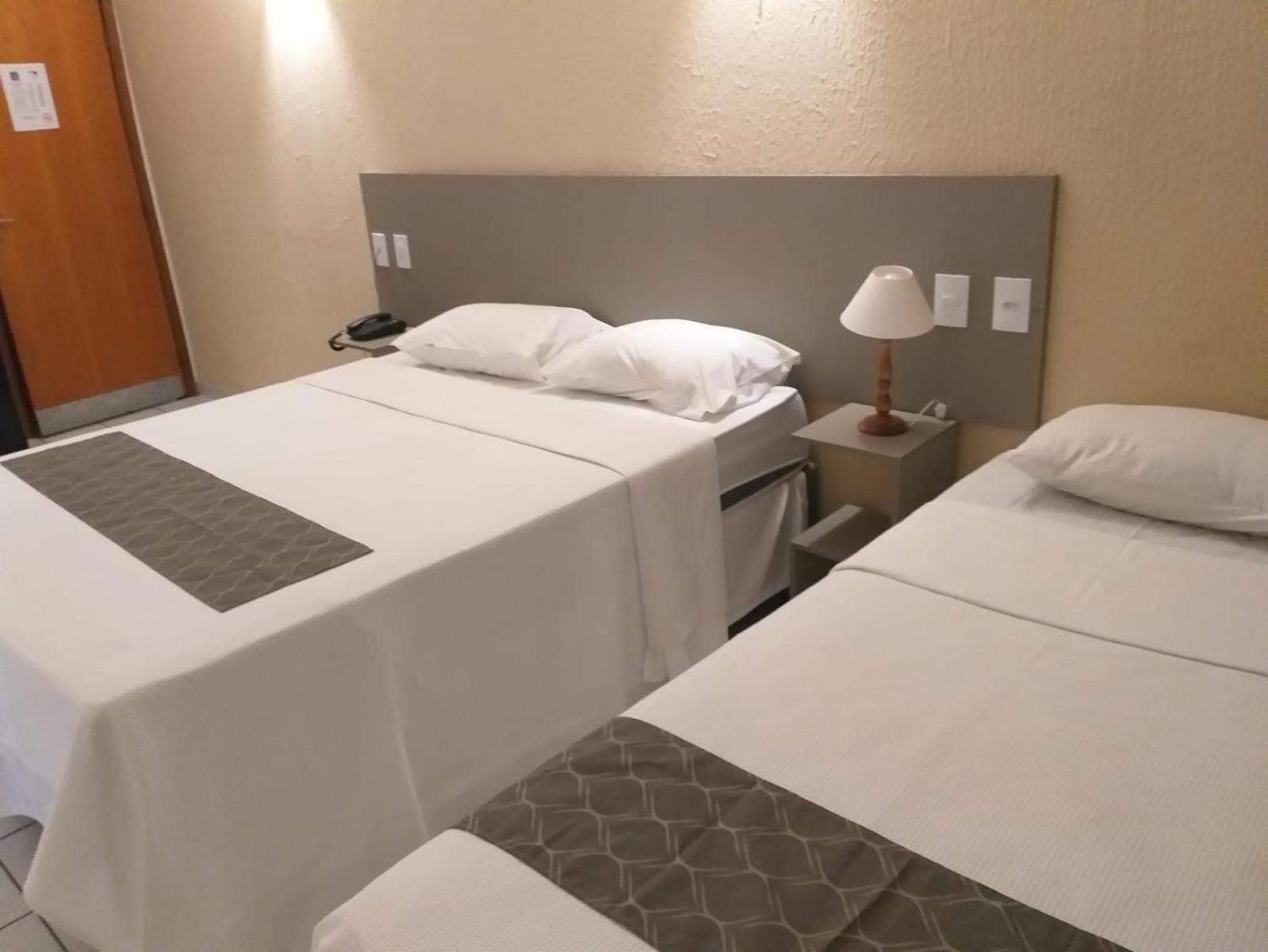 Palace Hotel Tres Poderes Frutal Екстериор снимка